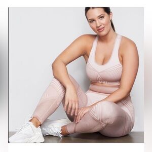 Good American SZ 4/5 The Dynamic Seamless Pink Stripe set - bra & Leggings NWOT